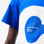 Lacoste camiseta de algodão com letras contrastantes de ajuste regular homens azul k1q 88BL568 - Image 7