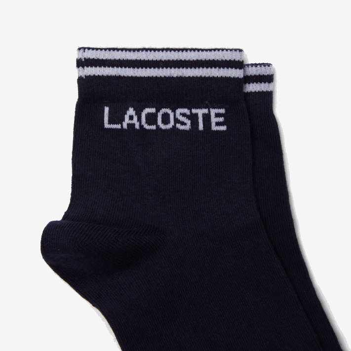 Lacoste pacote com duas meias esportivas de algodão decotadas homens azul marinho branco 525 88BL1673 - Image 2
