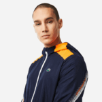 Lacoste jaqueta de tênis com capuz de poliéster reciclado homens azul marinho laranja branco ag4 88BL379 - Image 2